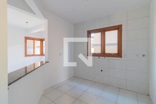 Cozinha de casa de condomínio à venda com 2 quartos, 130m² em Ipanema, Porto Alegre
