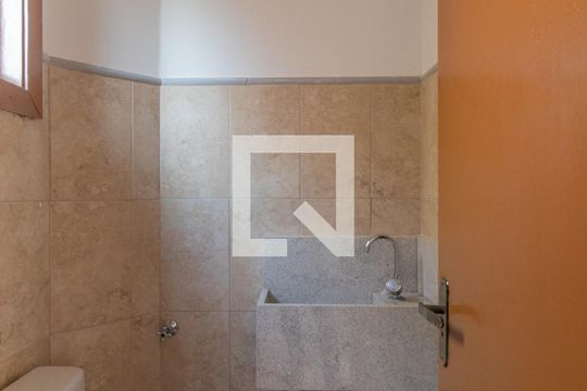 Lavabo de casa de condomínio à venda com 2 quartos, 130m² em Ipanema, Porto Alegre