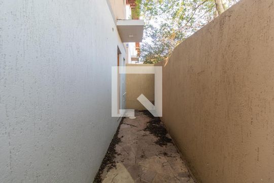 Área externa de casa de condomínio à venda com 2 quartos, 130m² em Ipanema, Porto Alegre
