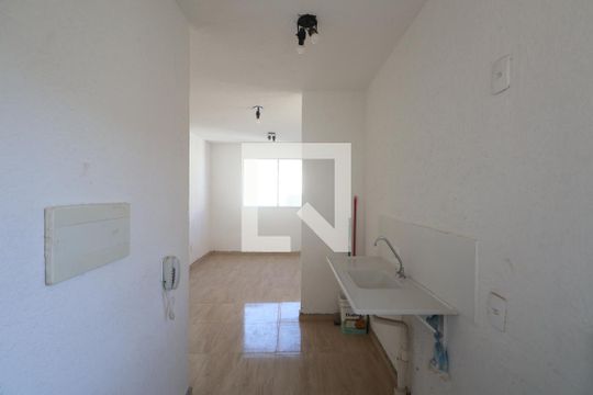 Cozinha e Área de Serviço de apartamento para alugar com 2 quartos, 52m² em Mato Grande, Canoas