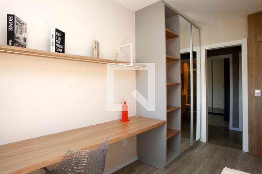 Quarto 3 de apartamento à venda com 3 quartos, 88m² em Petrópolis, Porto Alegre