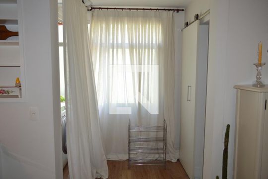 Área de Serviço de apartamento para alugar com 2 quartos, 86m² em Vila Clementino, São Paulo
