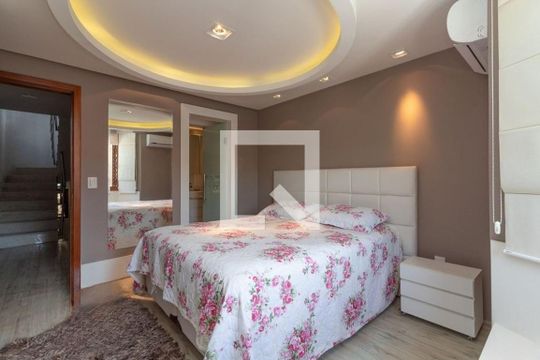 Casa de Condomínio à venda com 3 quartos, 299m² em Cristal, Porto Alegre