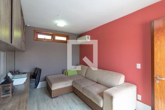 Casa de Condomínio à venda com 3 quartos, 299m² em Cristal, Porto Alegre
