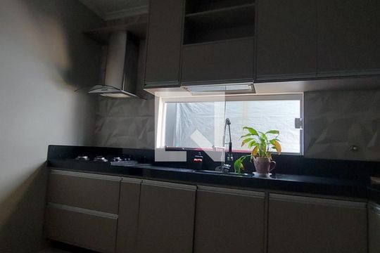 Cozinha de casa para alugar com 3 quartos, 147m² em Residencial Parque Pavan, Sumaré
