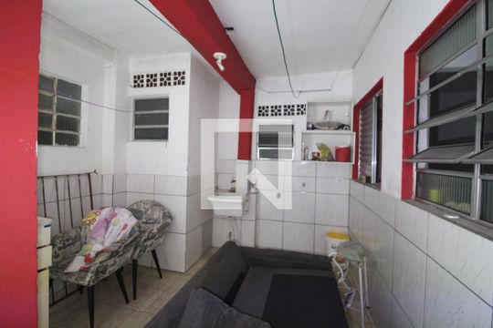 Cozinha de casa à venda com 1 quarto, 500m² em Jardim Ubirajara, São Paulo