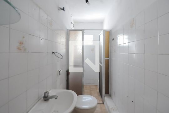 Banheiro Social de casa para alugar com 1 quarto, 45m² em Vila Santa Luzia, São Bernardo do Campo