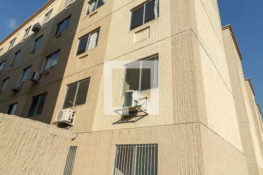 Fachada de apartamento à venda com 2 quartos, 45m² em Sarandi, Porto Alegre