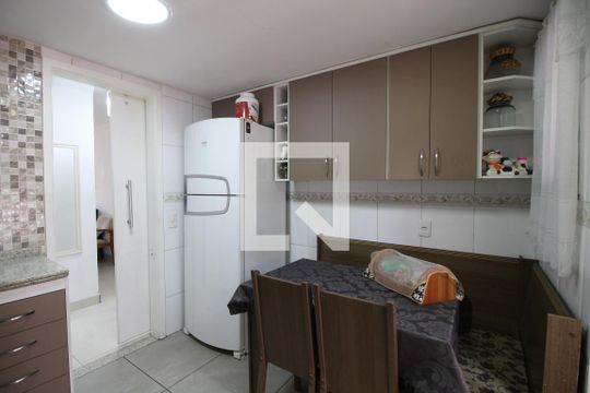 Cozinha de casa de condomínio à venda com 4 quartos, 120m² em Taquara, Rio de Janeiro