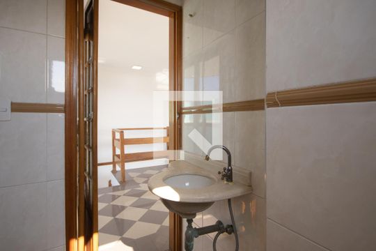 Banheiro 3 de apartamento à venda com 3 quartos, 220m² em Parque Novo Mundo, São Paulo