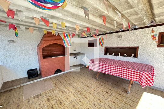 Quintal de casa à venda com 4 quartos, 350m² em Engenho Novo, Rio de Janeiro