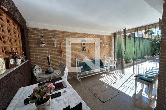 Quintal de casa à venda com 4 quartos, 350m² em Engenho Novo, Rio de Janeiro