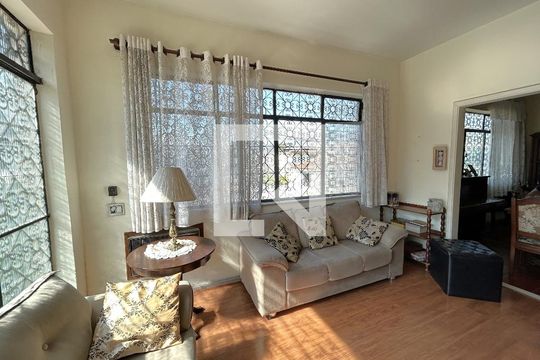 Sala de casa à venda com 4 quartos, 350m² em Engenho Novo, Rio de Janeiro