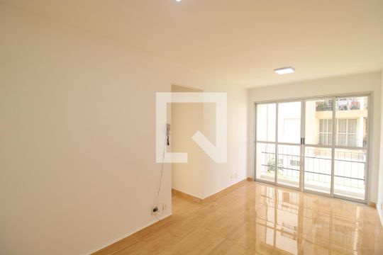 Sala de apartamento para alugar com 2 quartos, 52m² em Vila Dionisia, São Paulo