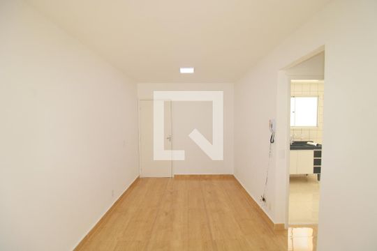 Sala de apartamento para alugar com 2 quartos, 52m² em Vila Dionisia, São Paulo