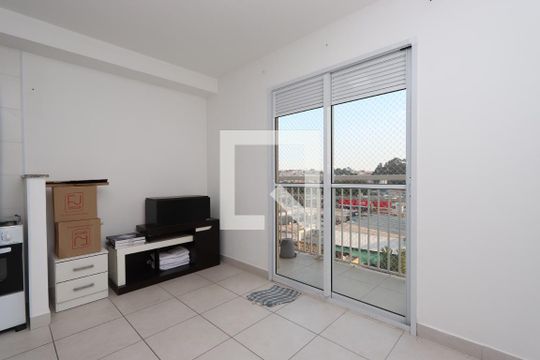 Sala de apartamento para alugar com 1 quarto, 41m² em Vila Ema, São Paulo