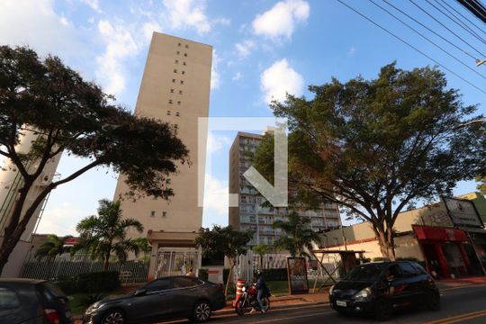 Fachada de apartamento para alugar com 1 quarto, 41m² em Vila Ema, São Paulo