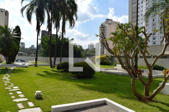 Área comum de apartamento à venda com 3 quartos, 115m² em Pinheiros, São Paulo
