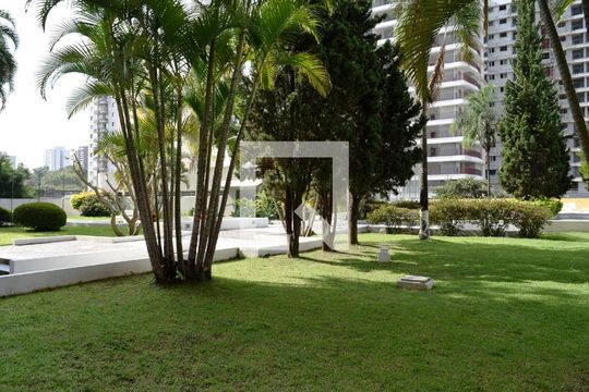 Área comum de apartamento à venda com 3 quartos, 115m² em Pinheiros, São Paulo