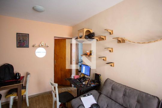 Sala de apartamento à venda com 2 quartos, 48m² em Conceição, Diadema