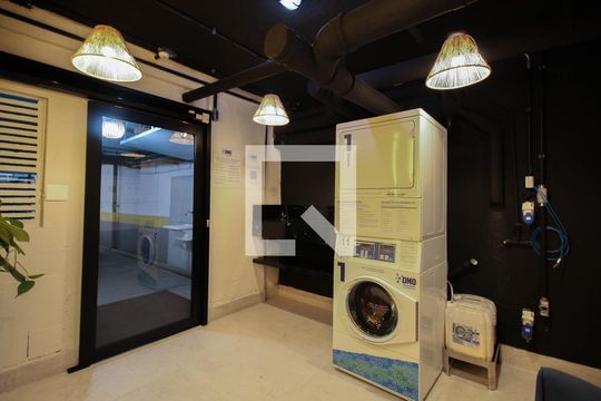 Lavanderia de apartamento à venda com 3 quartos, 76m² em Super Quadra Morumbi, São Paulo