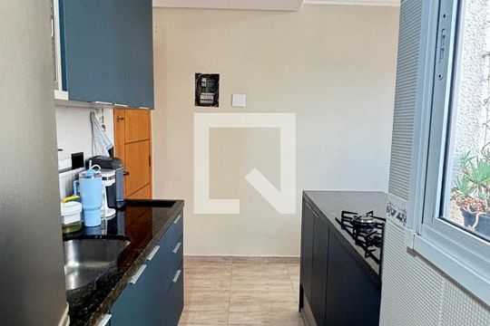 Cozinha de apartamento à venda com 2 quartos, 88m² em Vila Progresso, Santo André