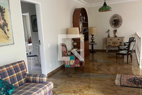 Casa à venda com 4 quartos, 403m² em São Francisco, Niterói