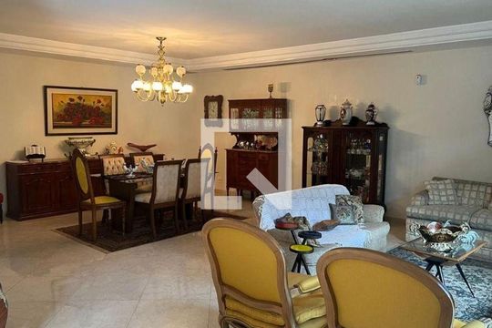 Casa à venda com 4 quartos, 403m² em São Francisco, Niterói