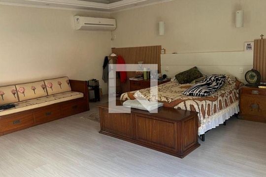 Casa à venda com 4 quartos, 403m² em São Francisco, Niterói