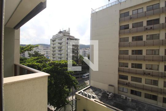Quarto Vista de apartamento à venda com 1 quarto, 40m² em Freguesia (jacarepaguá), Rio de Janeiro
