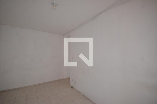 Sala de apartamento para alugar com 2 quartos, 47m² em Paciência, Rio de Janeiro