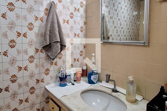 Lavabo de apartamento à venda com 3 quartos, 122m² em Icaraí, Niterói