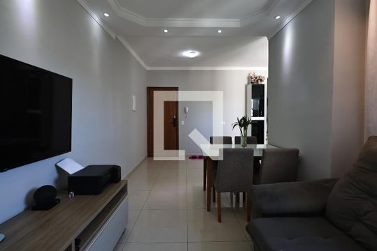 Sala de apartamento à venda com 2 quartos, 140m² em Vila Curuçá, Santo André