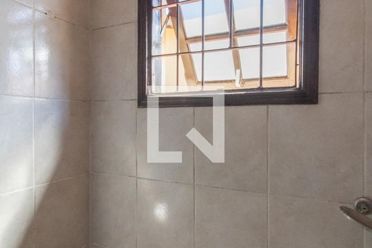 Banheiro de casa à venda com 3 quartos, 141m² em Jardim Cocaia, Guarulhos