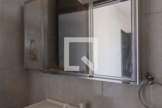 Suíte de casa à venda com 3 quartos, 141m² em Jardim Cocaia, Guarulhos