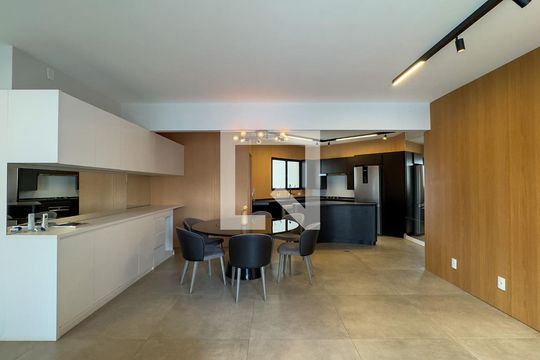 Sala de apartamento à venda com 2 quartos, 124m² em Brooklin, São Paulo