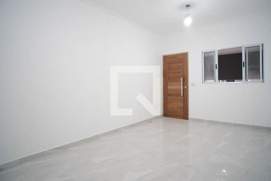 Sala de casa à venda com 3 quartos, 109m² em Cidade Líder, São Paulo