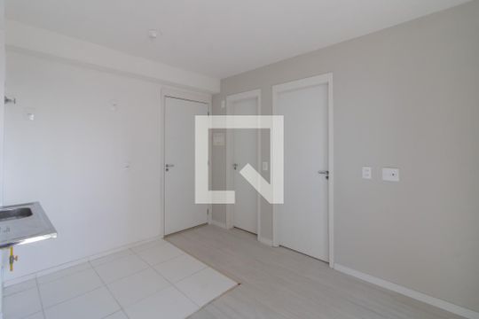 Sala de apartamento à venda com 1 quarto, 28m² em Vila das Bandeiras, Guarulhos
