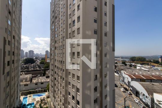 Vista do Quarto 1 de apartamento à venda com 1 quarto, 28m² em Vila das Bandeiras, Guarulhos