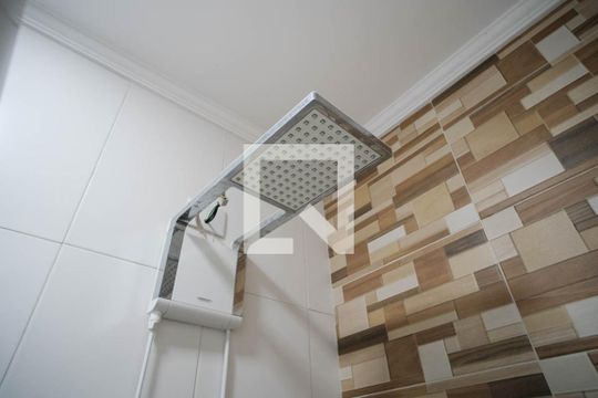 Banheiro de casa à venda com 2 quartos, 93m² em Jardim Maringa, São Paulo