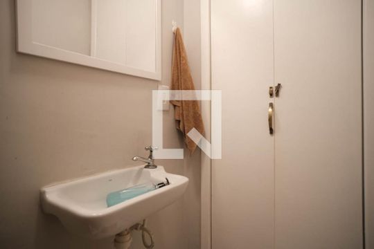 Lavabo de casa à venda com 2 quartos, 93m² em Jardim Maringa, São Paulo