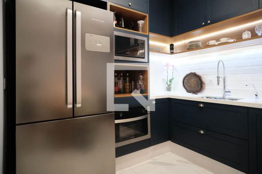 Sala/Cozinha de casa à venda com 2 quartos, 93m² em Jardim Maringa, São Paulo