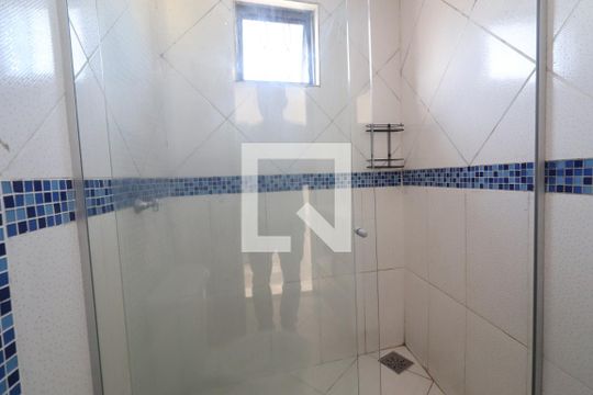 Banheiro de casa à venda com 3 quartos, 120m² em Ouro Branco, Novo Hamburgo