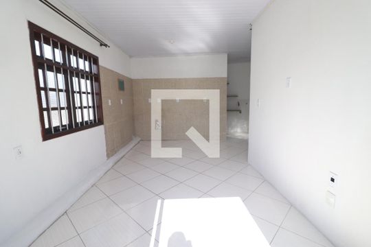 Sala de casa à venda com 3 quartos, 120m² em Ouro Branco, Novo Hamburgo