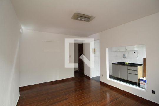 Sala de apartamento à venda com 2 quartos, 56m² em Anil, Rio de Janeiro