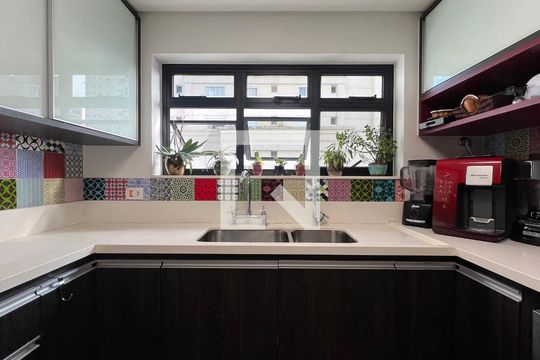 Cozinha de apartamento à venda com 4 quartos, 280m² em Vila Beatriz, São Paulo