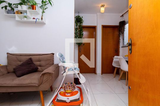 Sala de apartamento para alugar com 2 quartos, 40m² em Vila Rio Branco, São Paulo