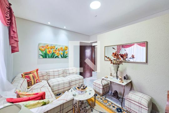 Quarto 1 de casa para alugar com 5 quartos, 220m² em Parque Industrial, São José dos Campos