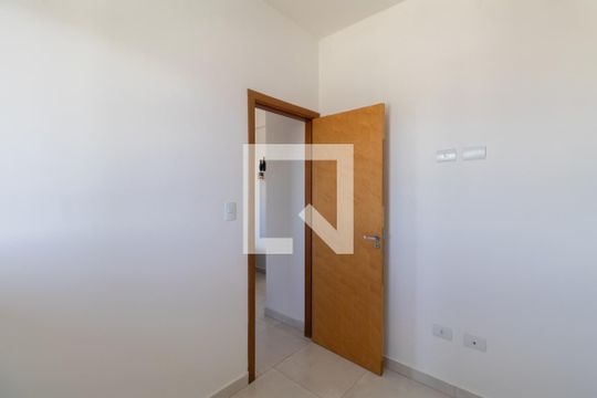 Quarto 1 de apartamento para alugar com 2 quartos, 36m² em Vila Vessoni, São Paulo