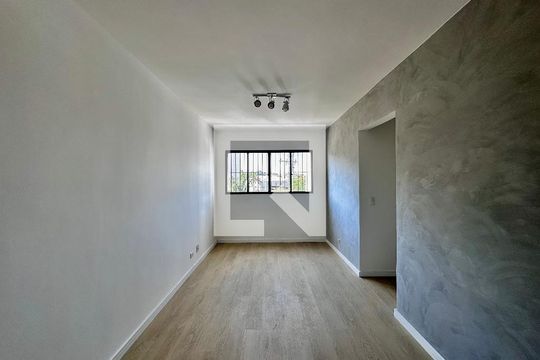 Apartamento à venda com 2 quartos, 49m² em Aeroporto, São Paulo
